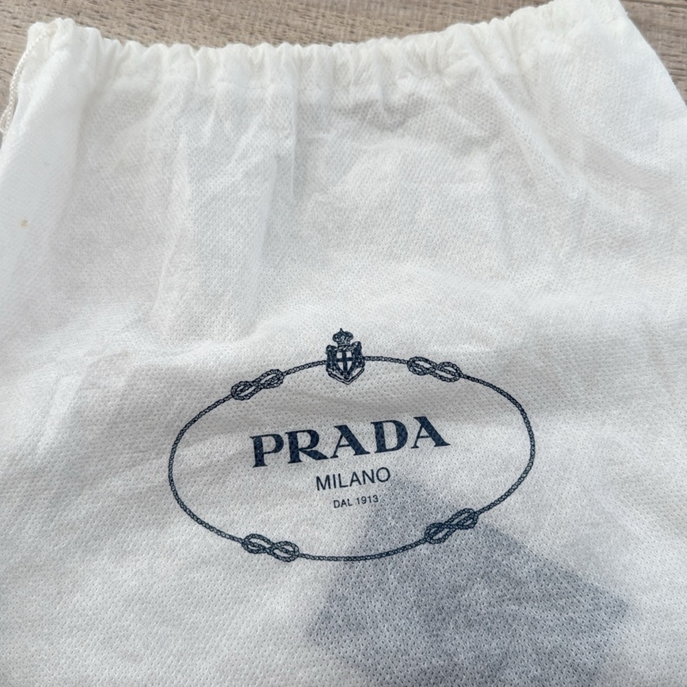 Prada crossbody - Picture 6 of 8